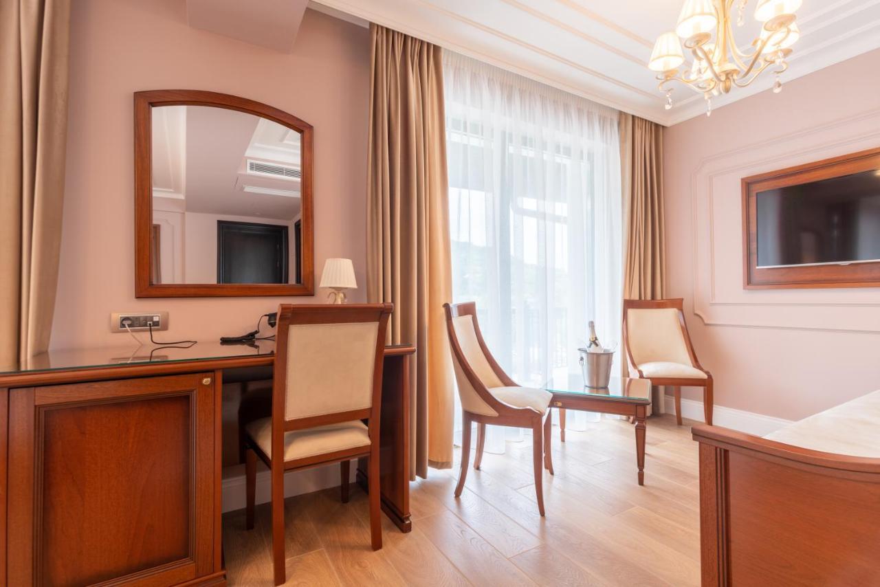 Hotel Gabriela Vişeu de Sus Zewnętrze zdjęcie