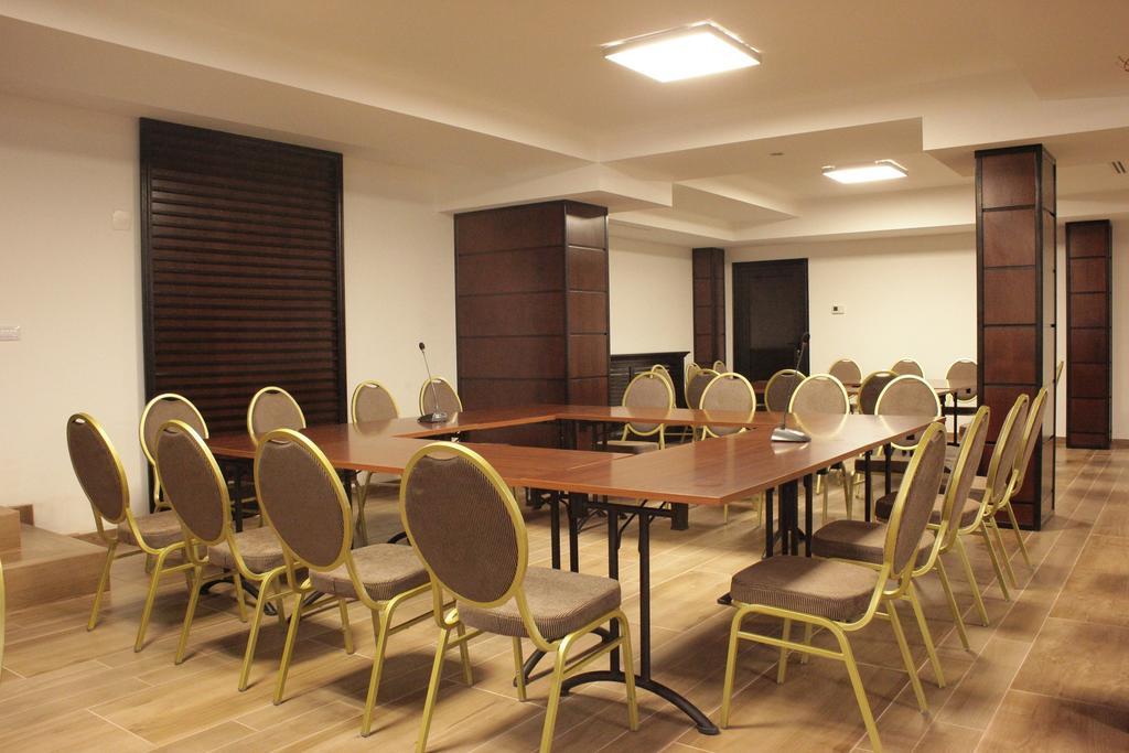 Hotel Gabriela Vişeu de Sus Zewnętrze zdjęcie