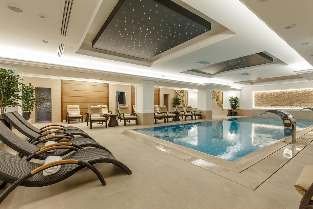 Hotel Gabriela Vişeu de Sus Zewnętrze zdjęcie